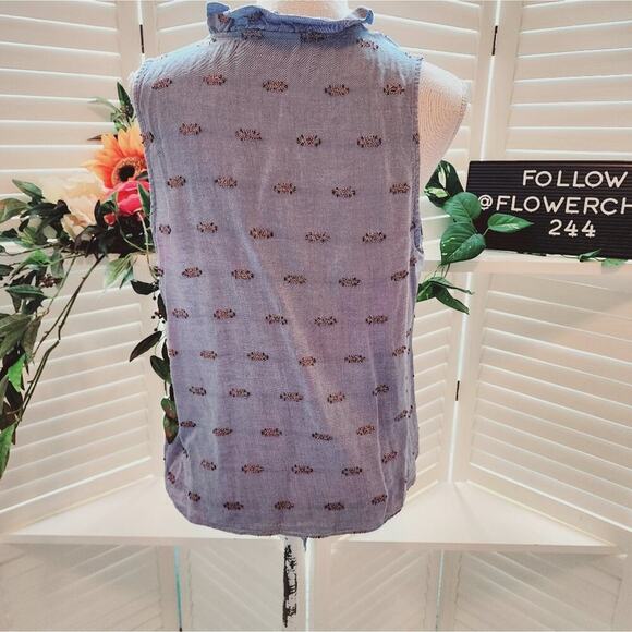 WAVERLY GREY METALLIC ACCENT PRINTED RUFFLE NECK SIZE LARGE - Picture 3 of 7